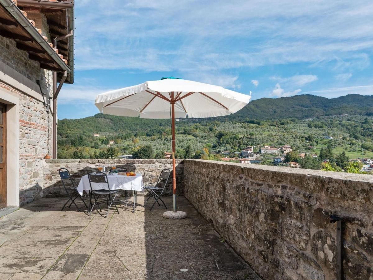 Casola in Lunigiana Ancient Farmhouse With Private Heated Hot Tub And Pool 빌라 외부 사진